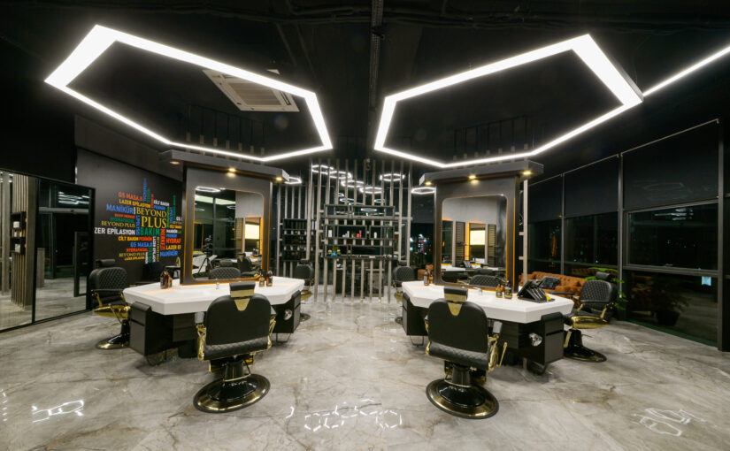 Referenzprojekt für eine moderne Friseursalon Einrichtung mit individueller Innenarchitektur