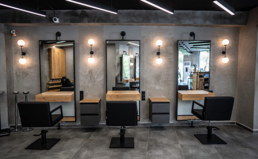 Premium Saloneinrichtung für modernen Friseursalon mit individueller Planung